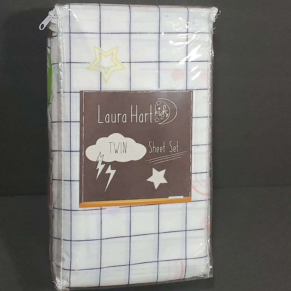 Laura Hart Unicorn Rainbow Hearts sheet Set